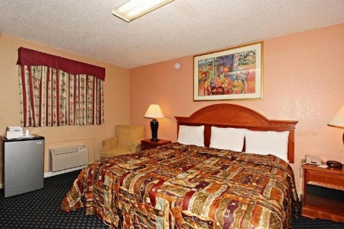 The Regal Inn & Suites image 19